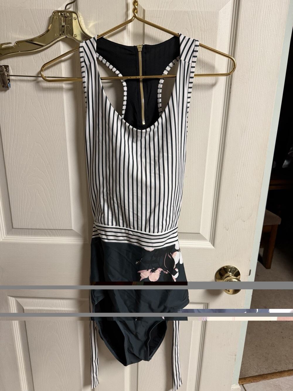 Albion Fit Bon Voyage One Piece White Green Striped Floral Swimsuit Size XL
